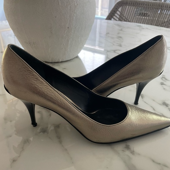 Burberry Metallic Gold/Pewter Point Toe Pumps - Picture 7 of 12